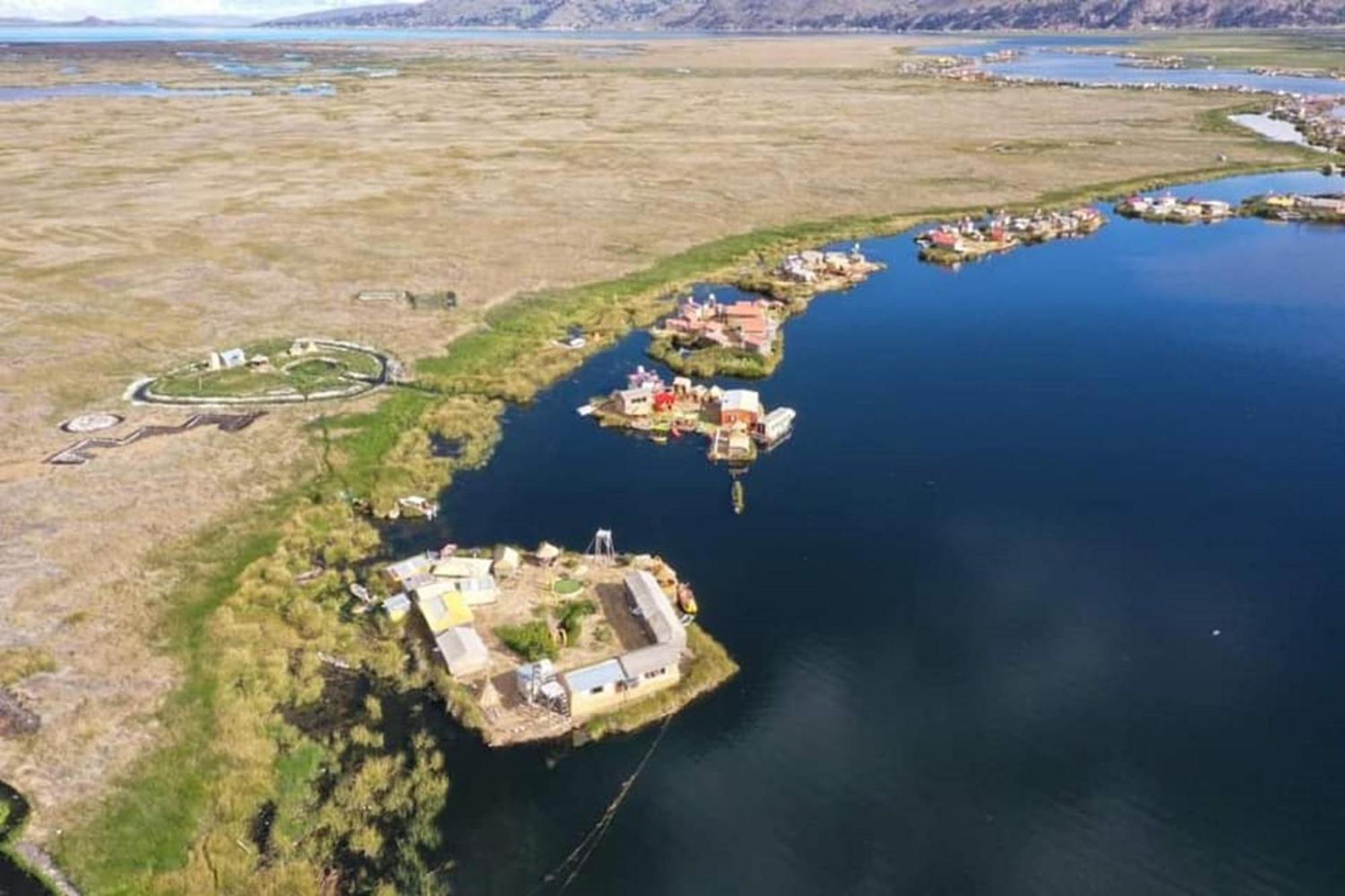 Uros Aruma-Uro On Uros Floating Islands Hotel Puno Exterior photo