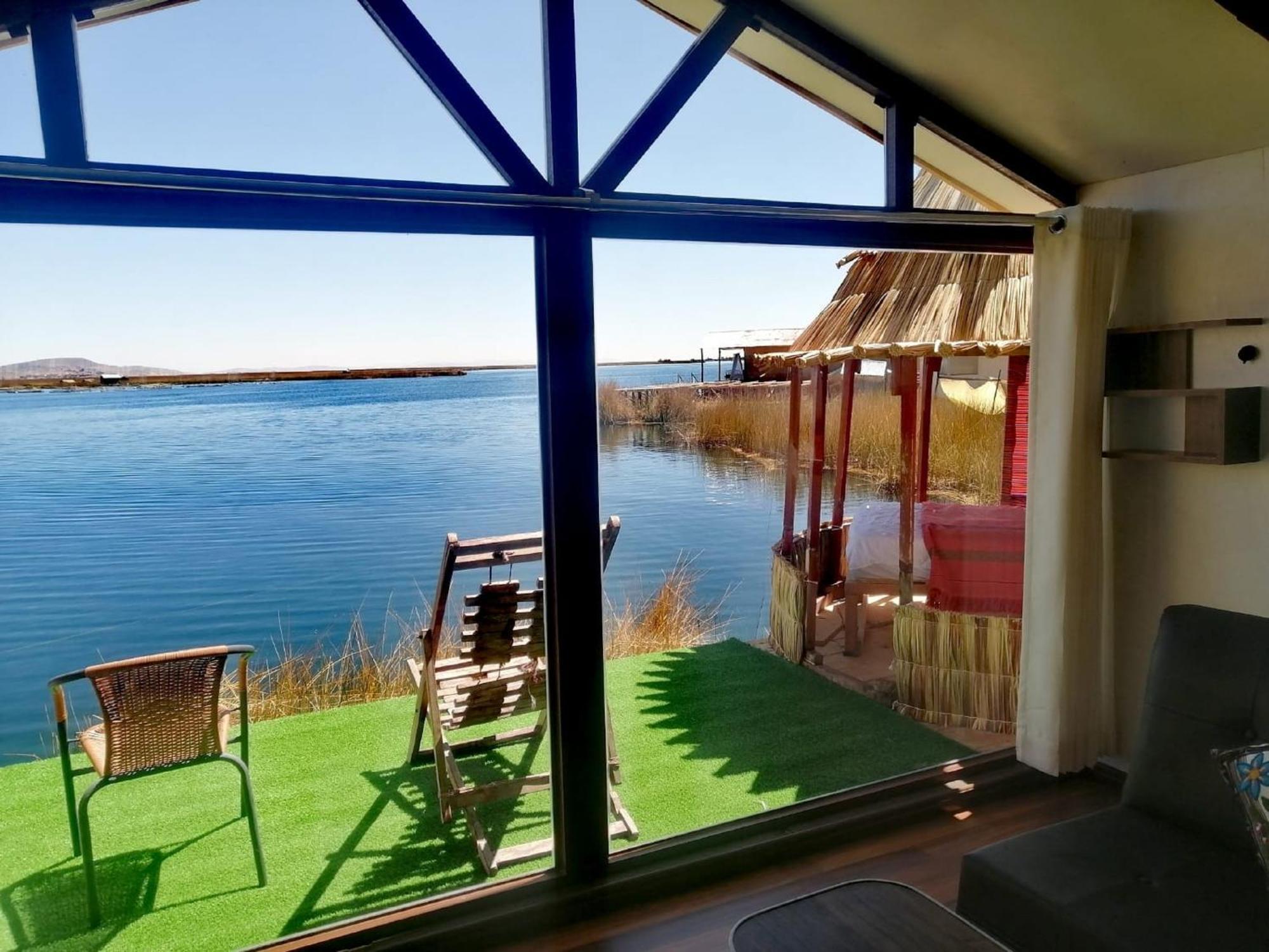 Uros Aruma-Uro On Uros Floating Islands Hotel Puno Exterior photo